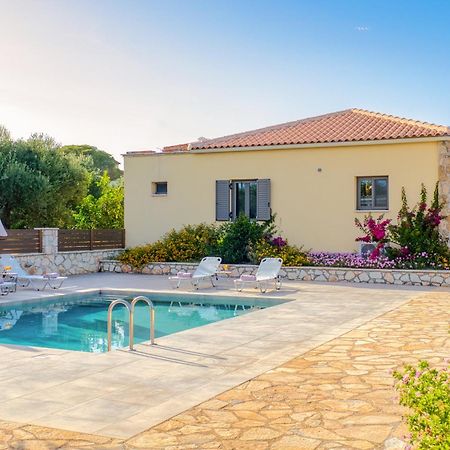 Astarte Villas - Astra Private Villas With Pool Василікос Екстер'єр фото