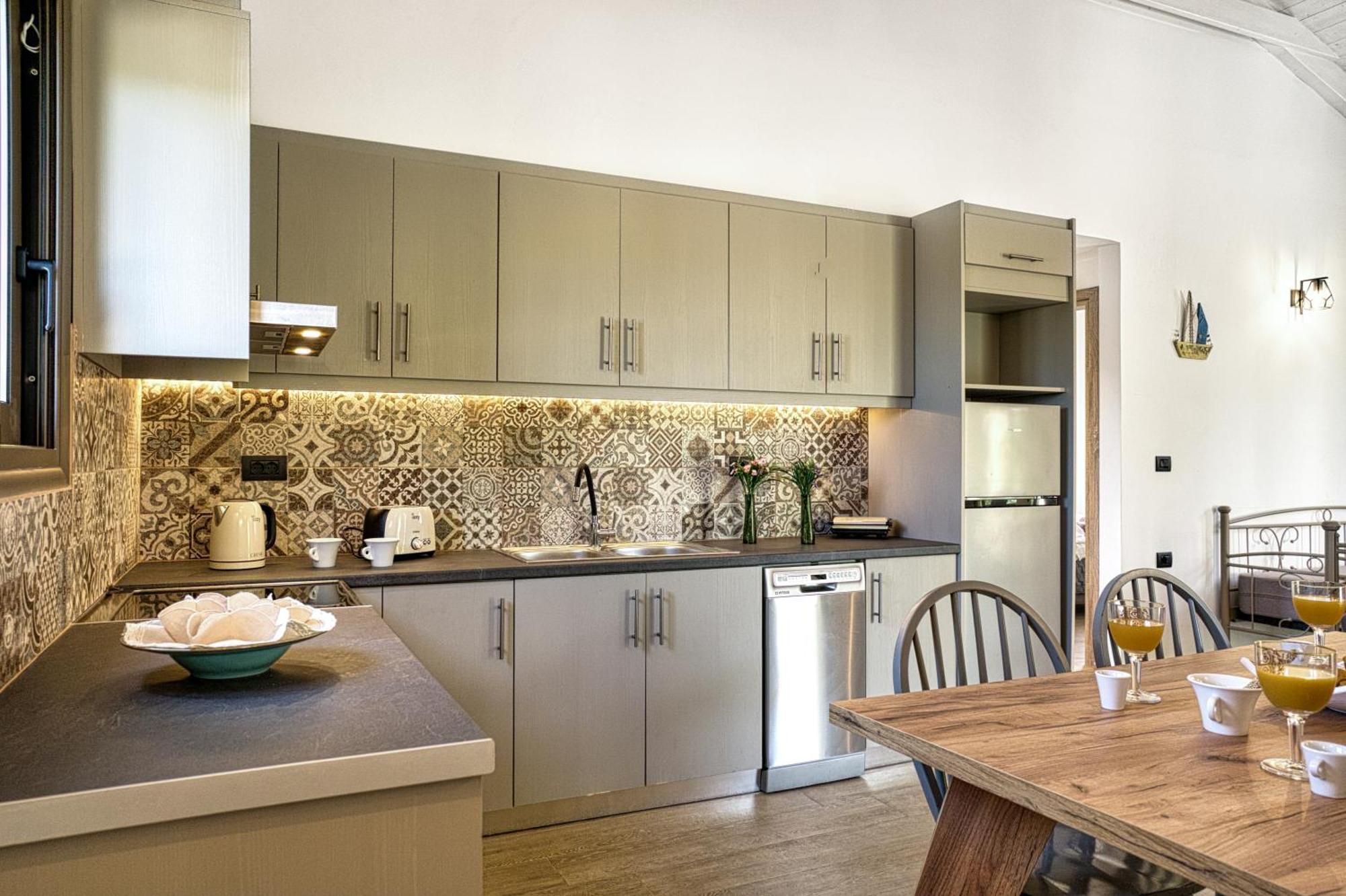 Astarte Villas - Astra Private Villas With Pool Василікос Екстер'єр фото