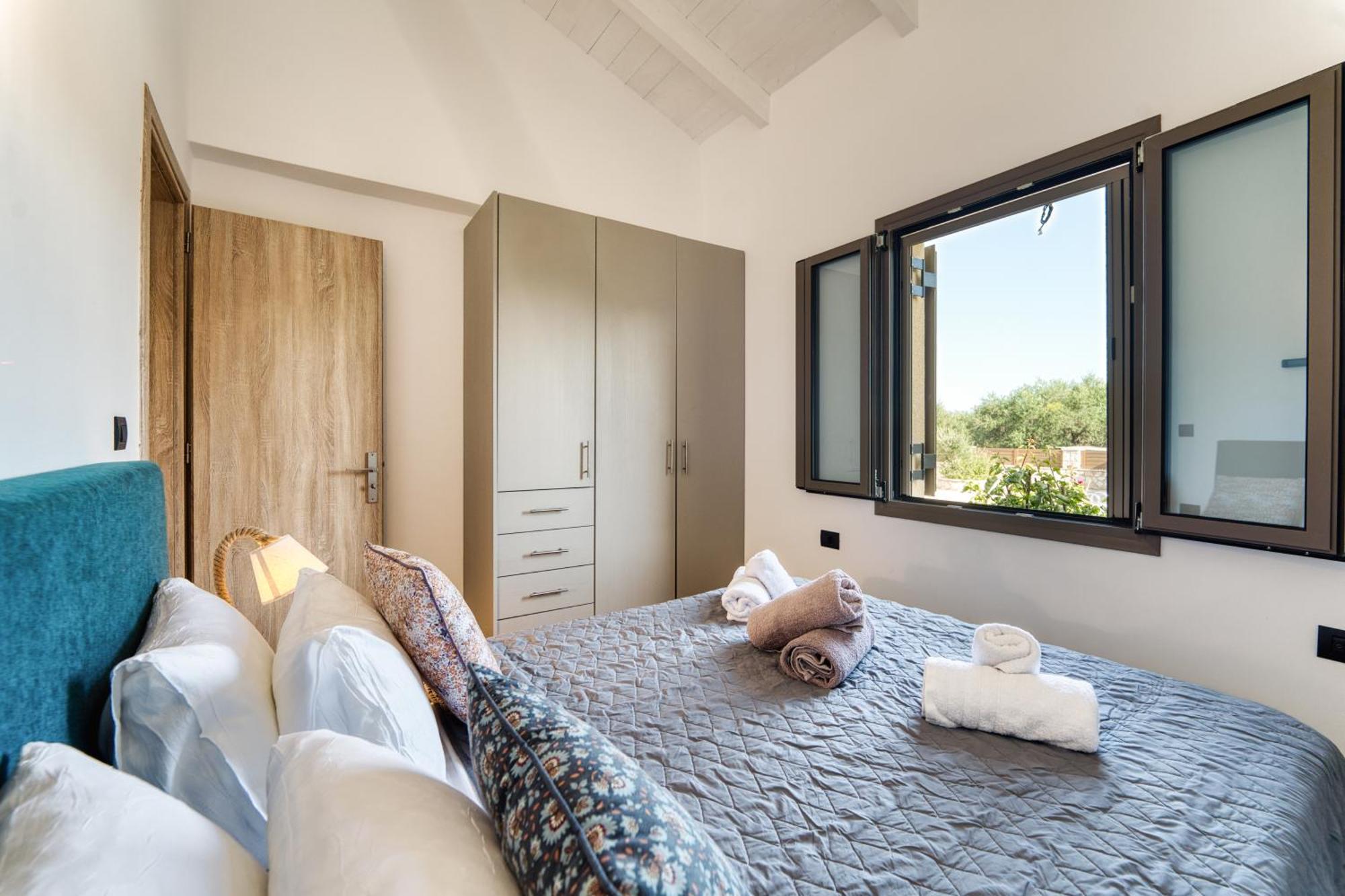 Astarte Villas - Astra Private Villas With Pool Василікос Екстер'єр фото